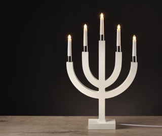 Svícen bílý 57 x 35 cm, 5 LED, teplá bílá + 1,5 m přívodní kabel